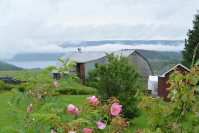 The Rustic House of the Fjord